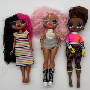 LOL OMG Dolls Lot of 3 Fashion Dolls Clothes &‎ Accessories